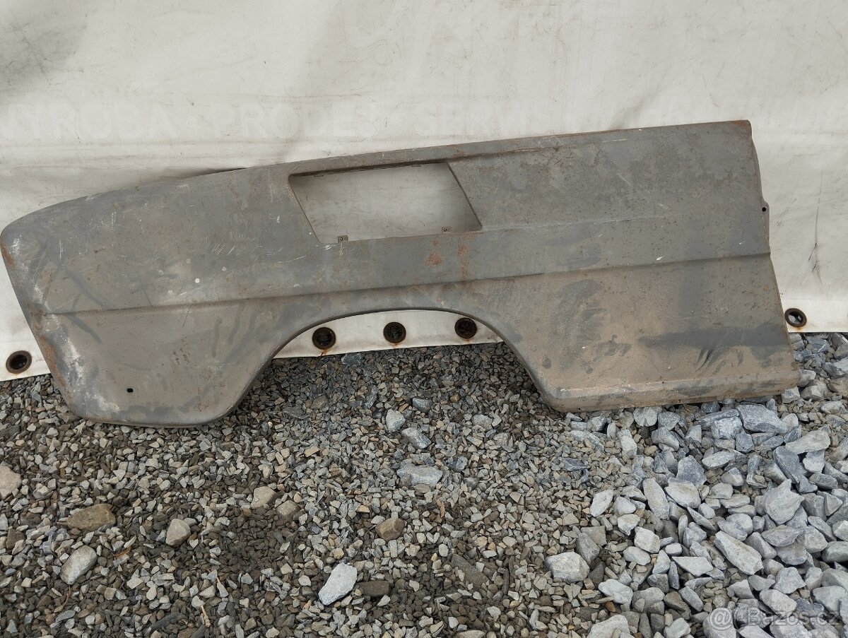 Skoda 110r zadní blatník, nový originální.