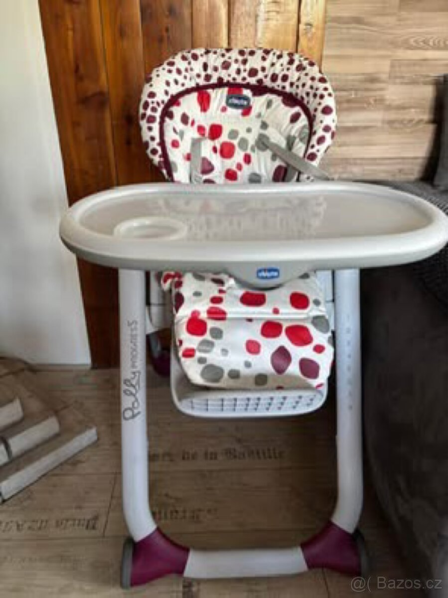 Jídelní židlička Chicco Polly Progress5