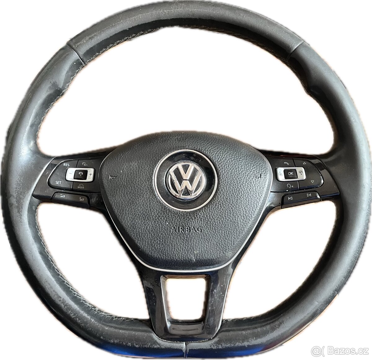 Volant passat b8 multifunkční