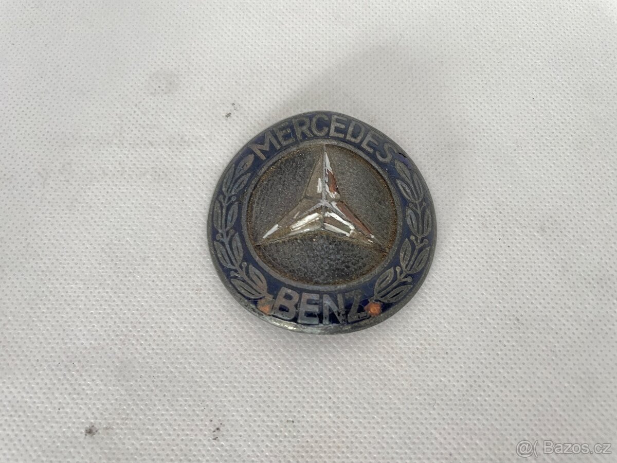 starý znak Mercedes-Benz