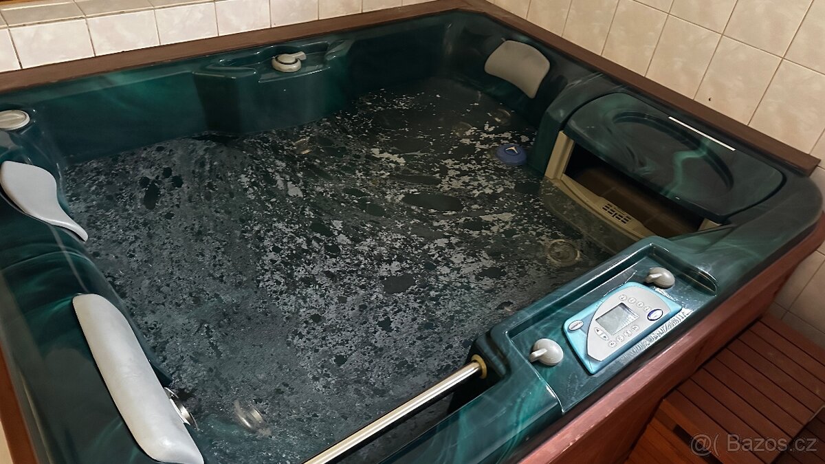 Vířivka Aquamarine funkční