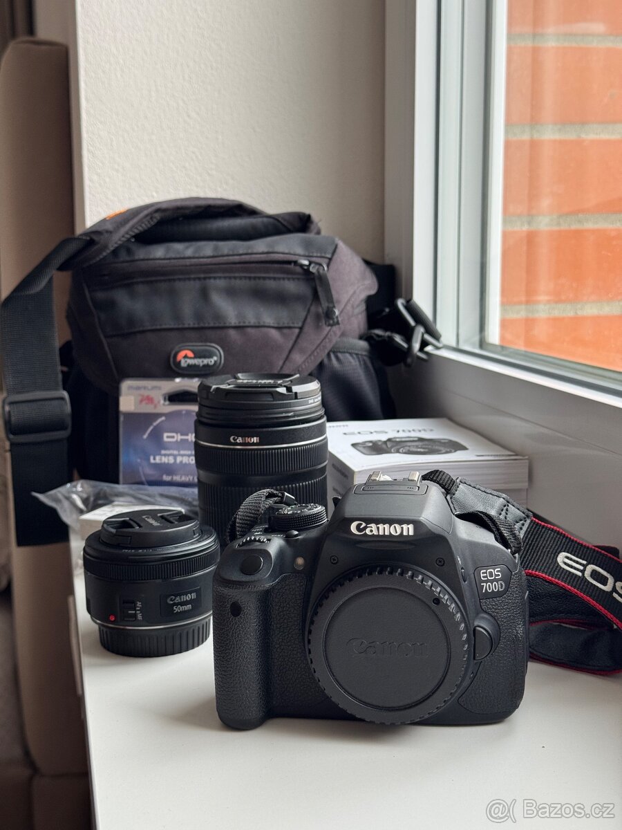 Canon EOS 700D – téměř nepoužitý set s 2 objektivy, filtrem