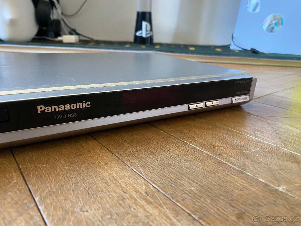 DVD Přehravač S33