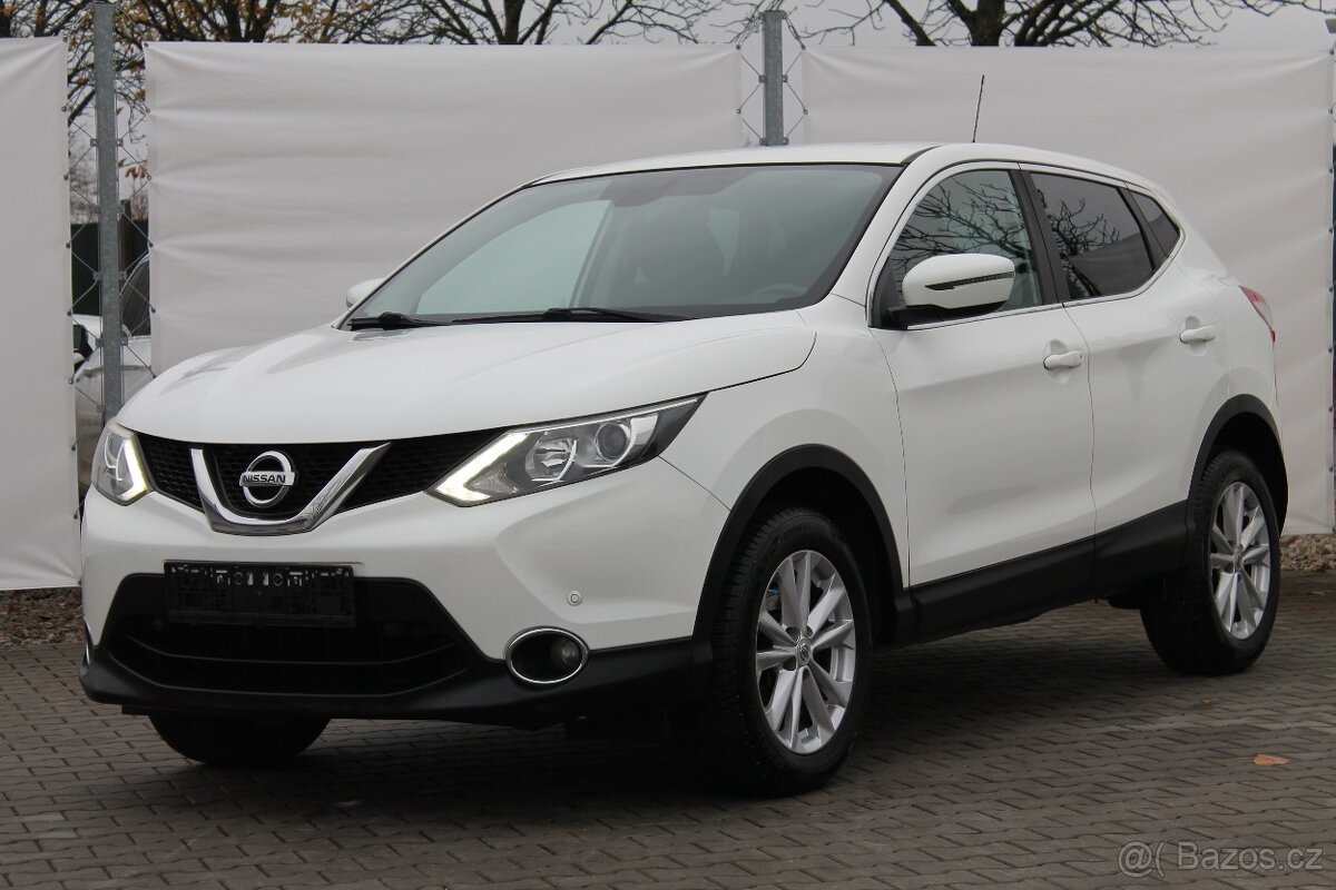 Nissan Qashqai 1.5dCi LED + P.SENZORY + PR.SERVIS