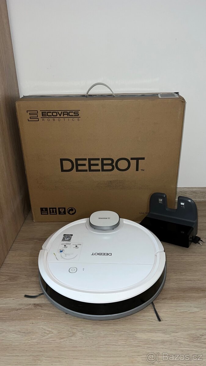 Robotický vysavač Ecovacs Deebot OZMO 905