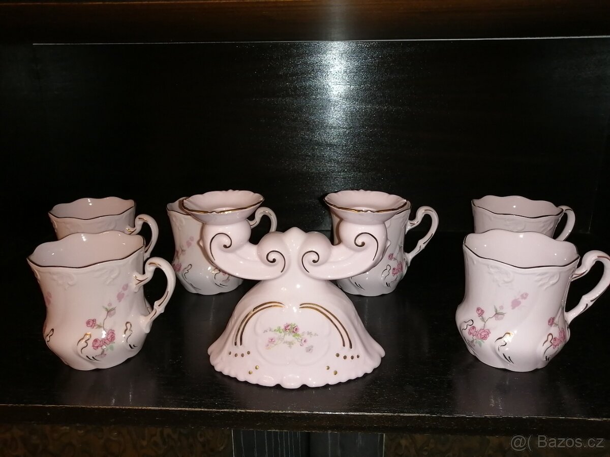 Růžový porcelán
