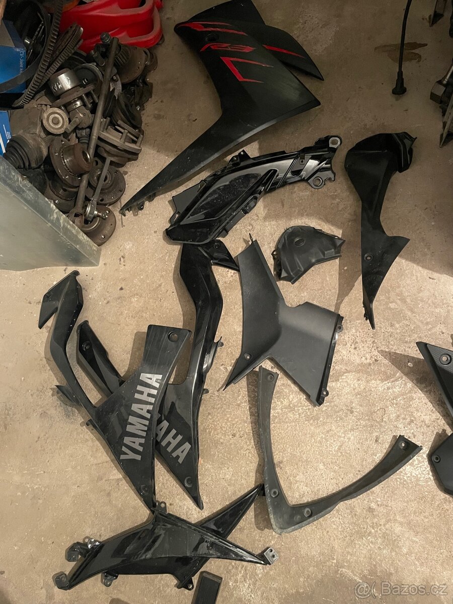 Kapotáže Yamaha R3 2014-2018 / R25 2015-2017, plexisklo