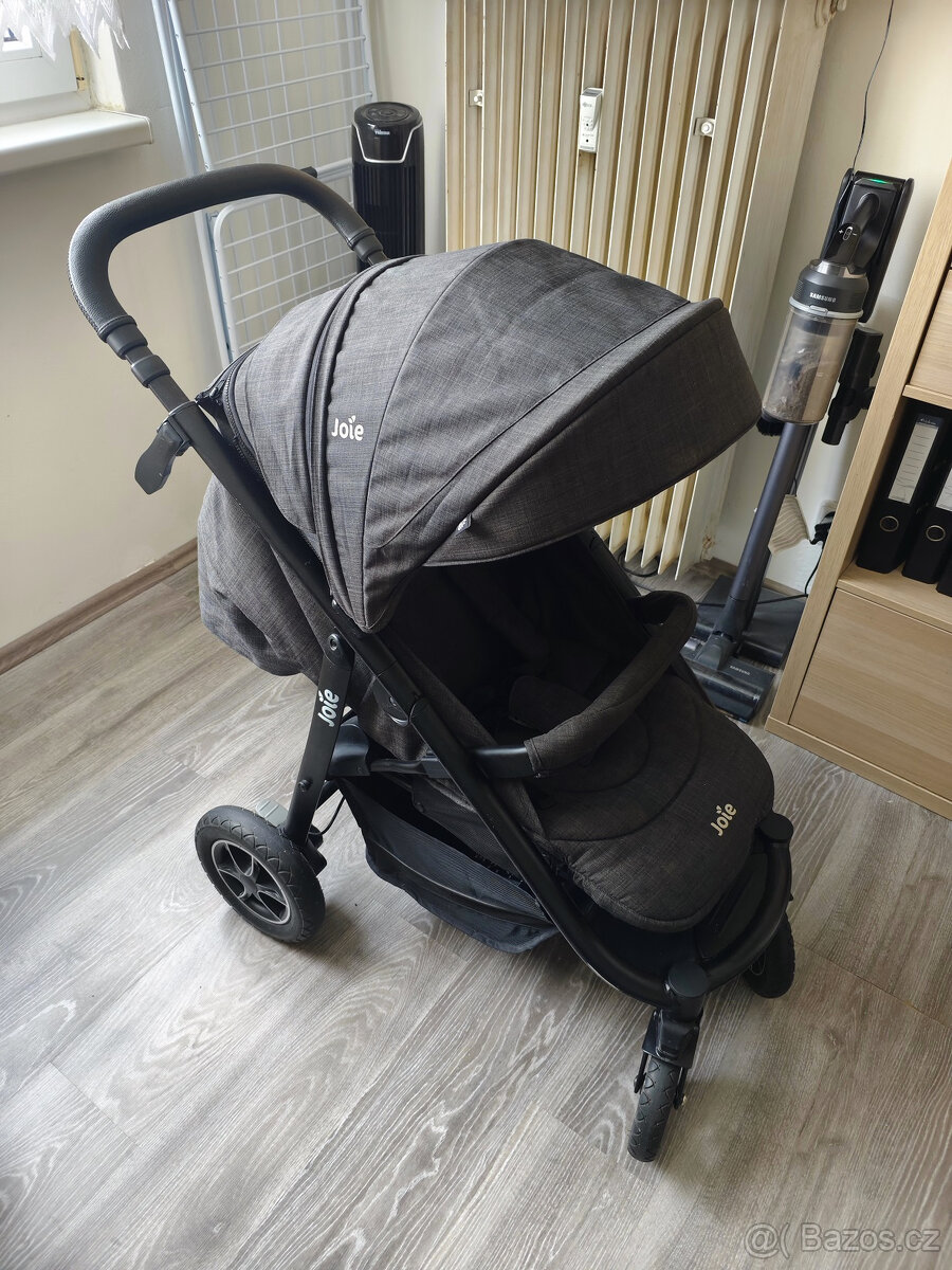 Sportovní kočárek Joie Mytrax