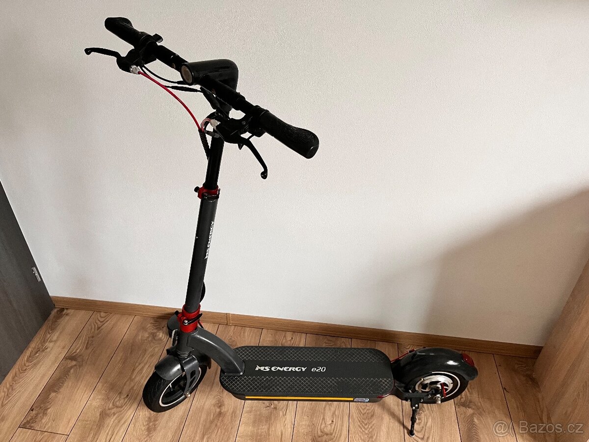 Elektrokoloběžka MS Energy e20 dark grey