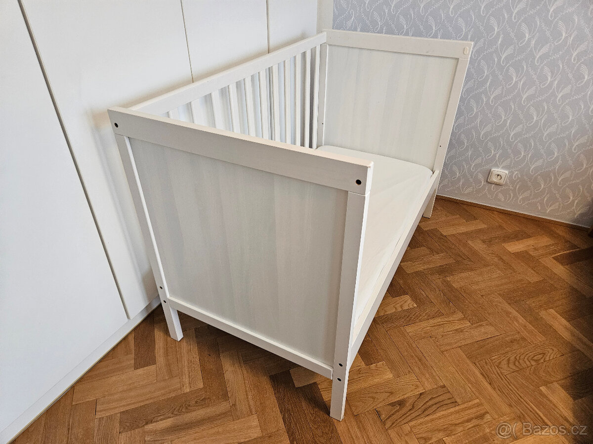 Sundvik postýlka i s matrací