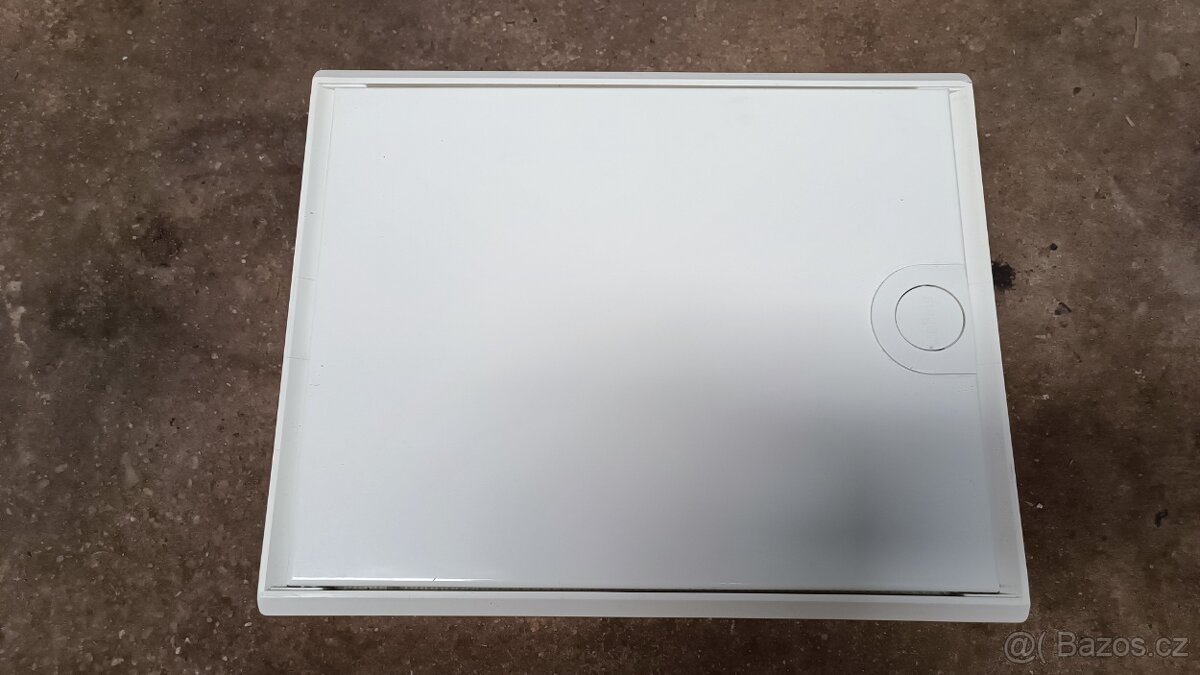 Nástěnný rozvaděč