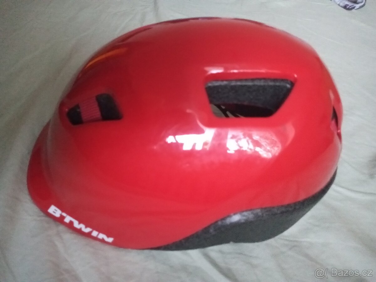 Dětská cyklistická helma