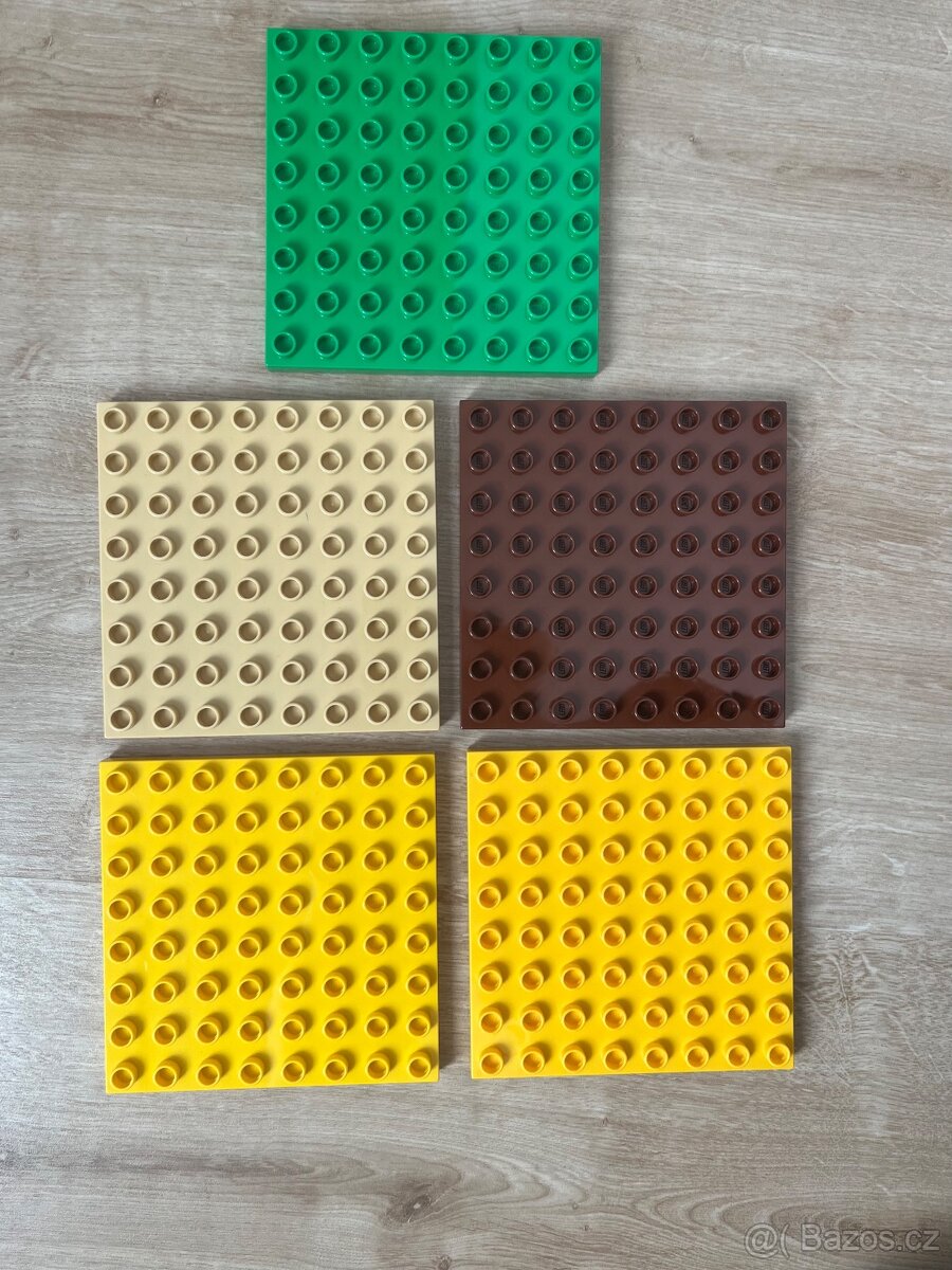 LEGO Duplo deska 8x8.