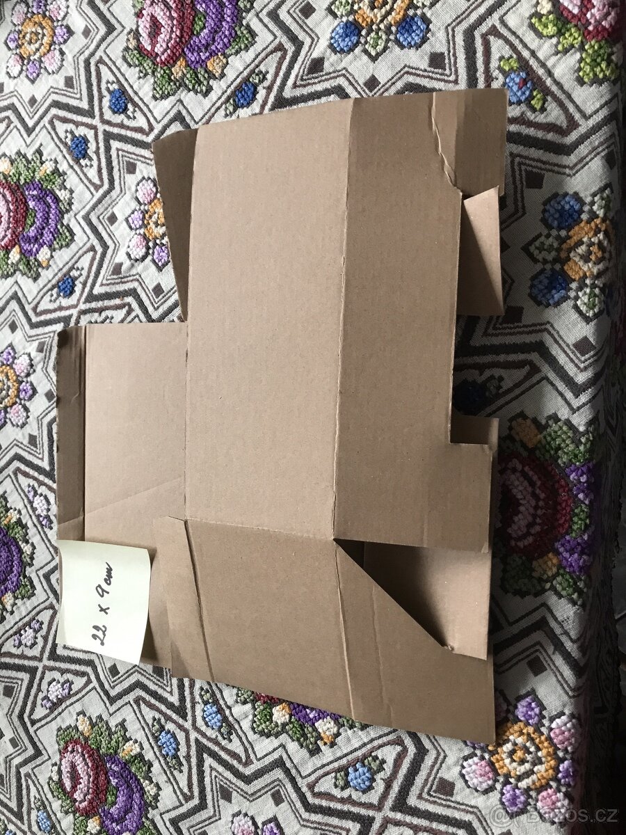 Krabička 22 x 9 cm