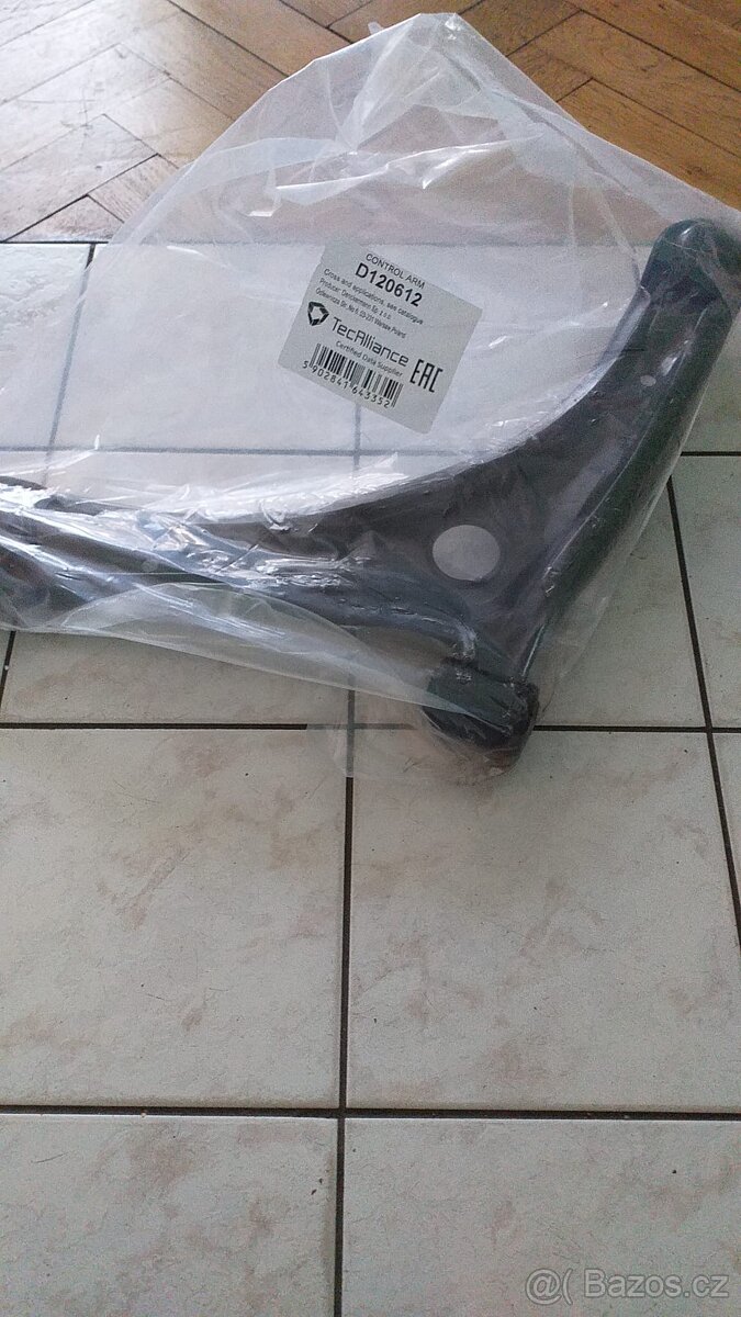 Denckermann D120612 rameno předni pravý