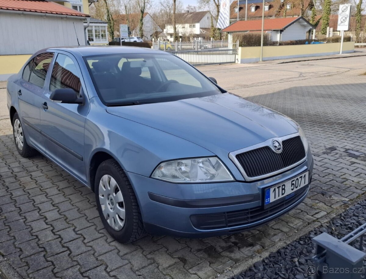 Prodám Škoda Octavia 2 rok výroby 2007 obsah 1.6 benzín