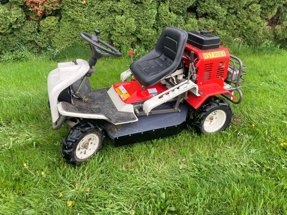 Zahradní traktor , profi mulčovač Orec RM 86 HST