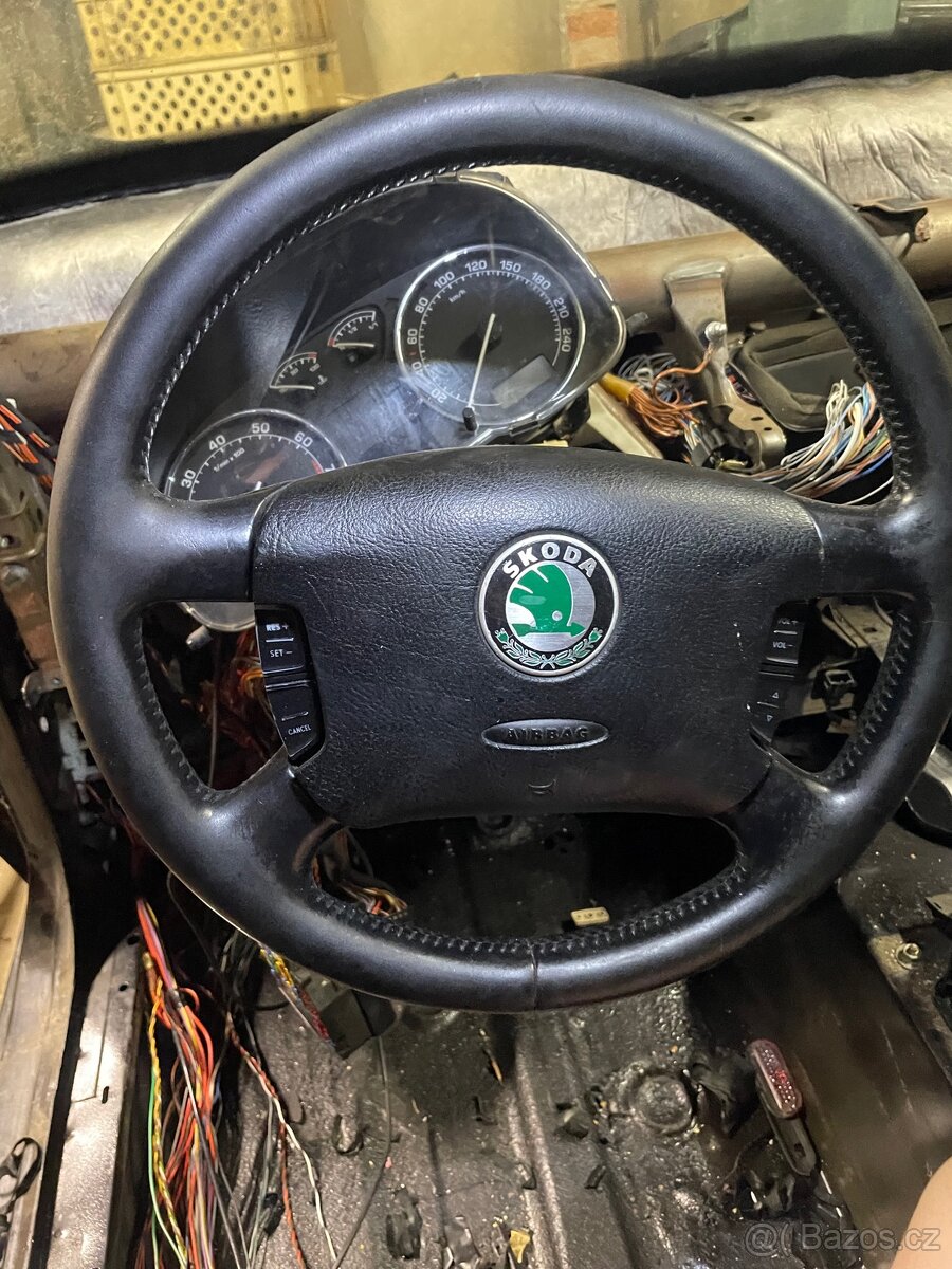 Škoda Multifunkční Volant
