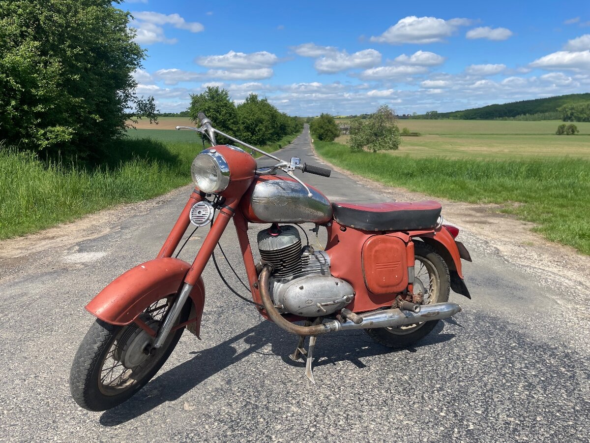Jawa 250 panelka