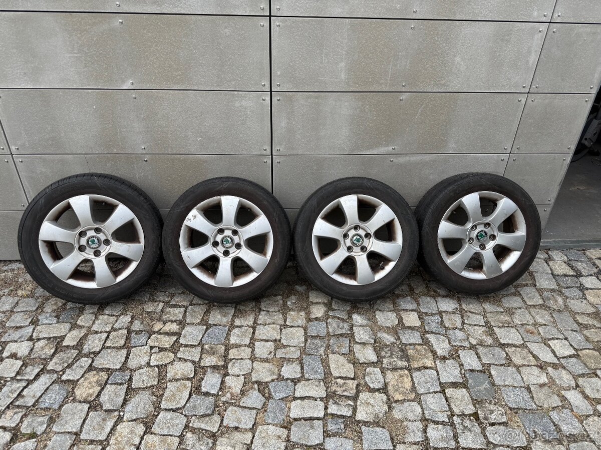 Hliníkové disky Škoda Octavia II vč. pneu