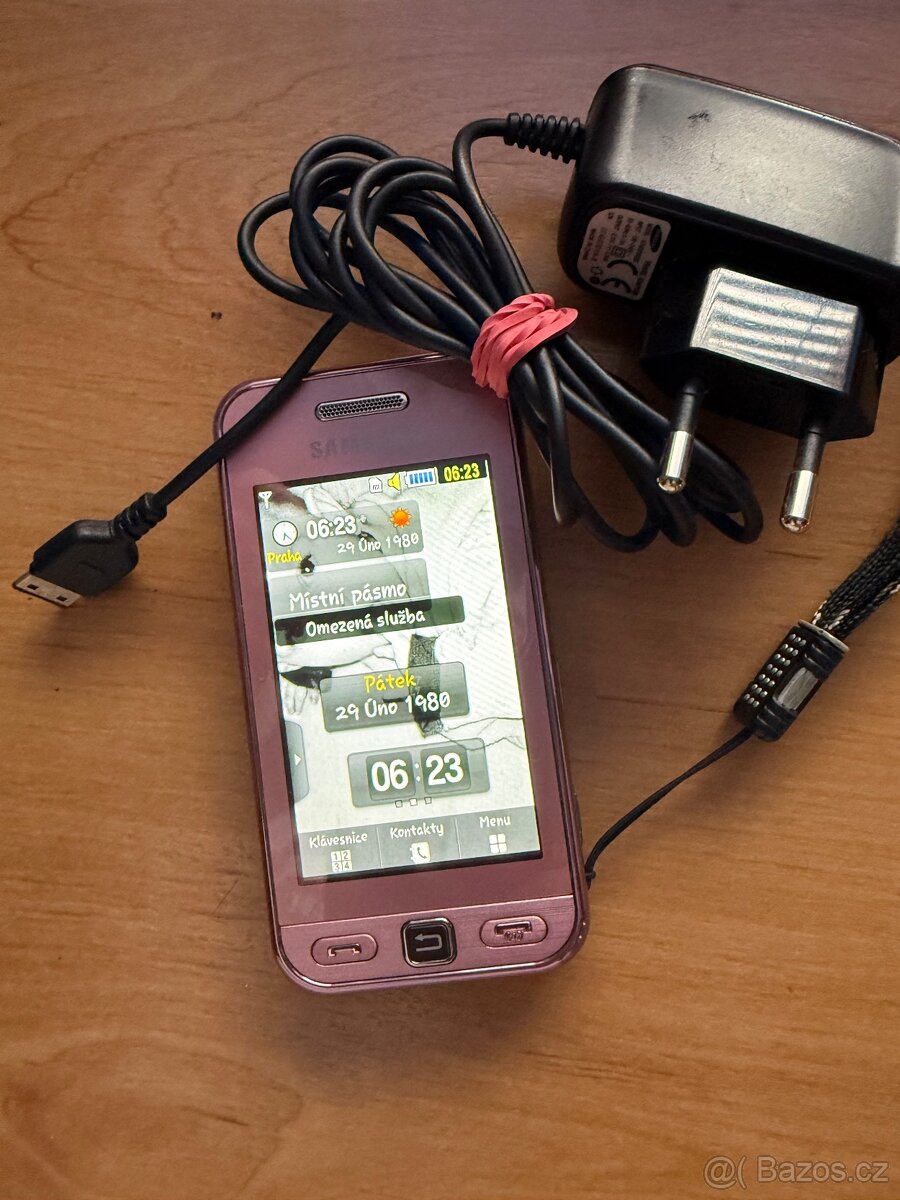 Tlačítkový SAMSUNG GT-S5230