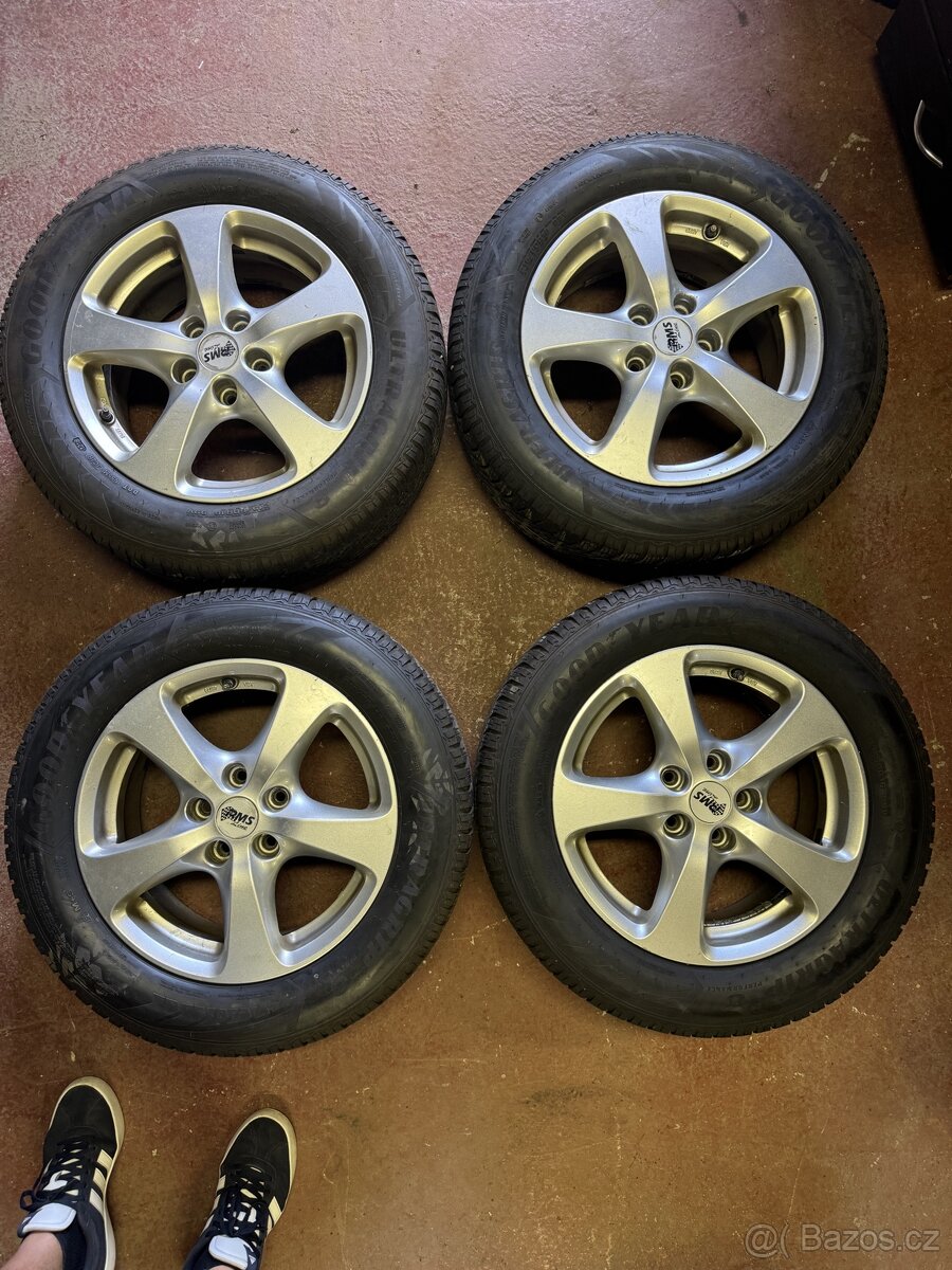 Sada ALU kol 5x108 R16 se zimními pneu 215/50R16