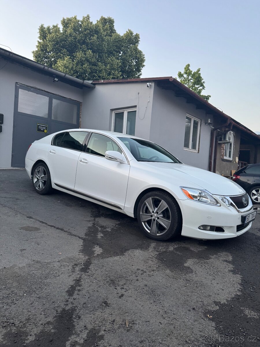 Lexus gs300