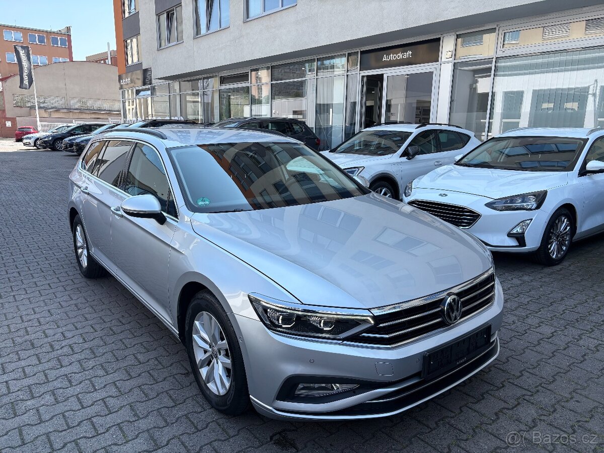 Volkswagen Passat B8 Variant 2.0TDI 110kW DSG Matrix Virtual