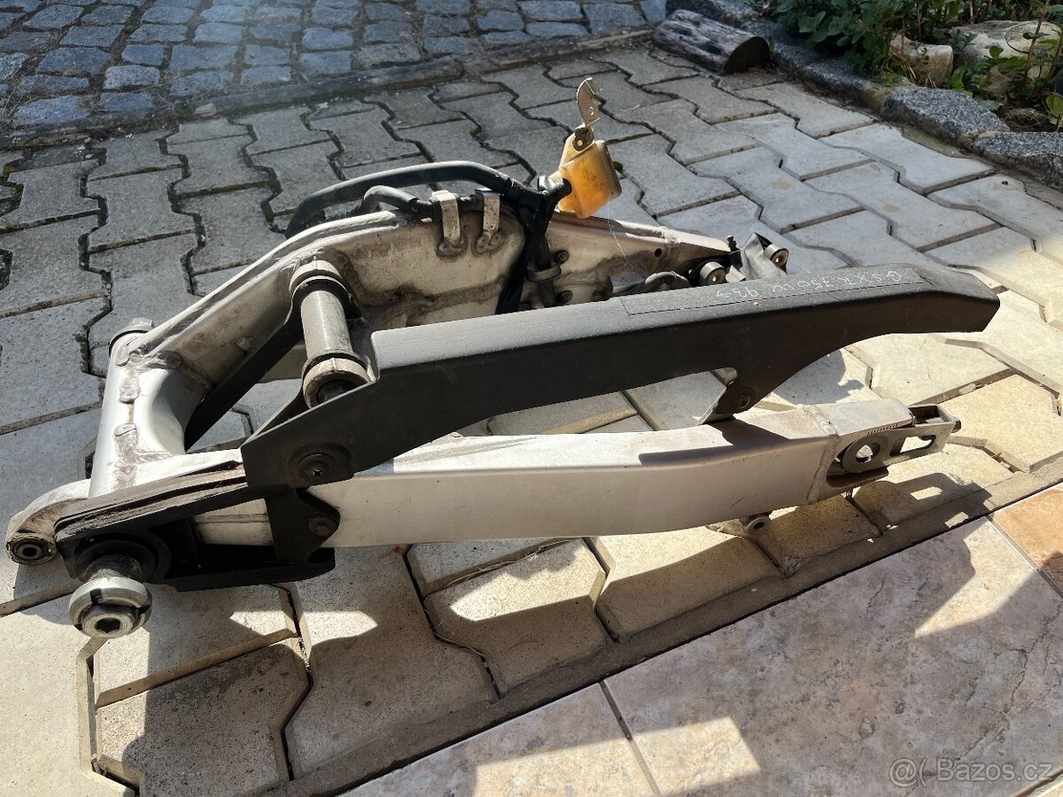 Suzuki GSXR 750 W