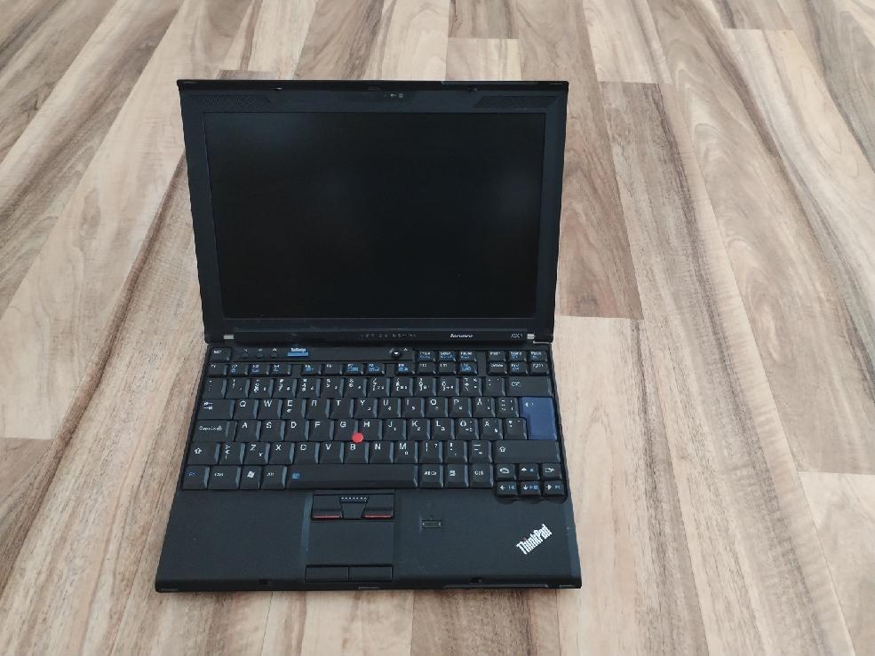 Lenovo ThinkPad X201 bez disku