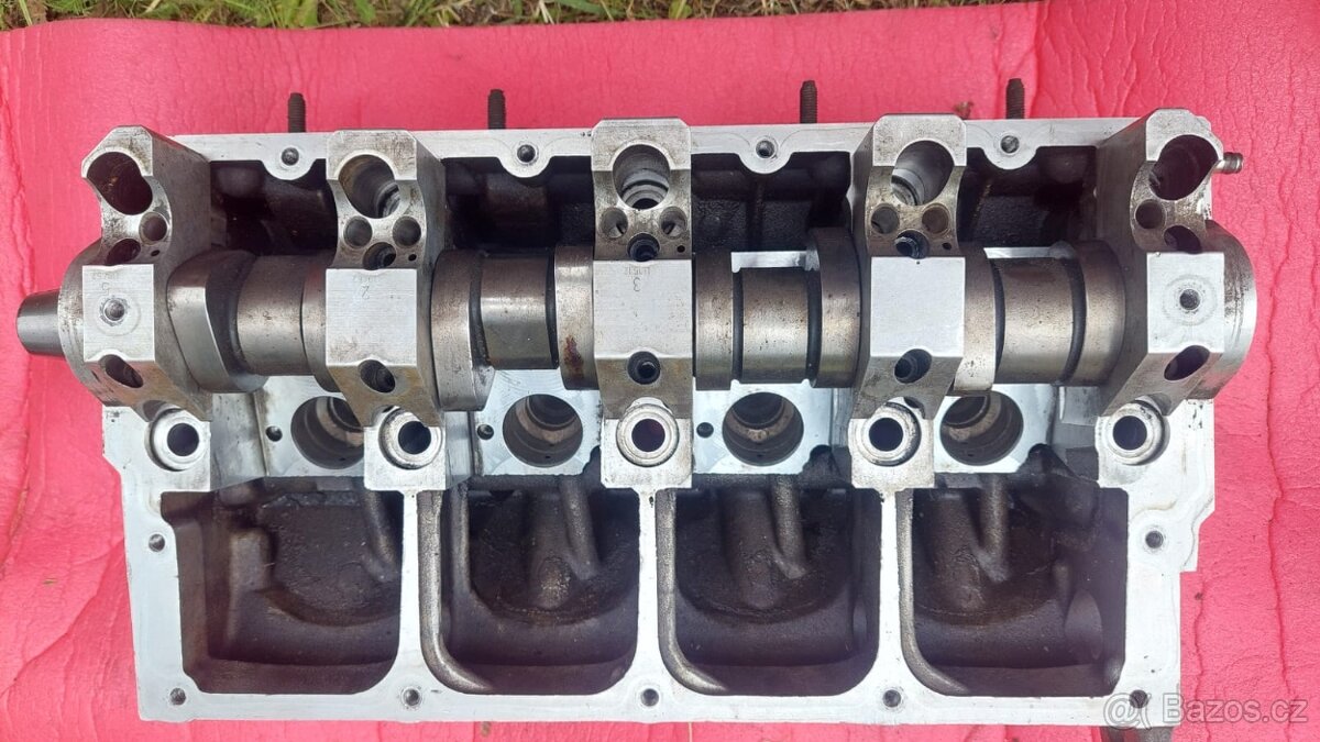 Hlava motoru 1.9TDI a 2.0TDI / 038 103 373 R