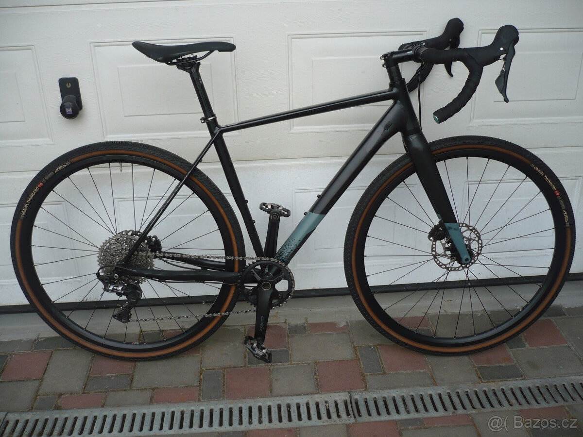 gravel Superior X-road  elite GR na Shimano GRX 1x11