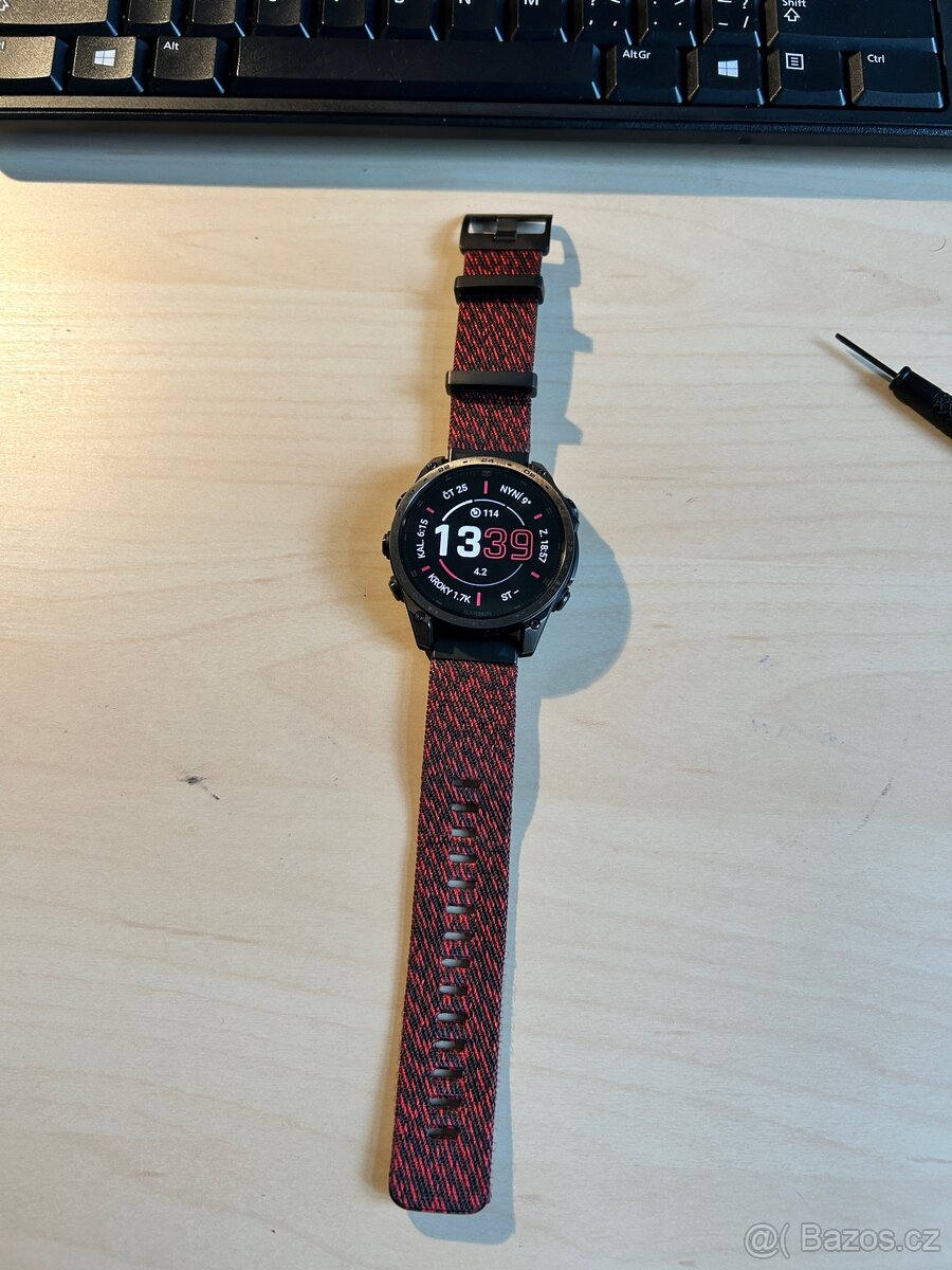 Garmin Quickfit 22mm červený nylonový