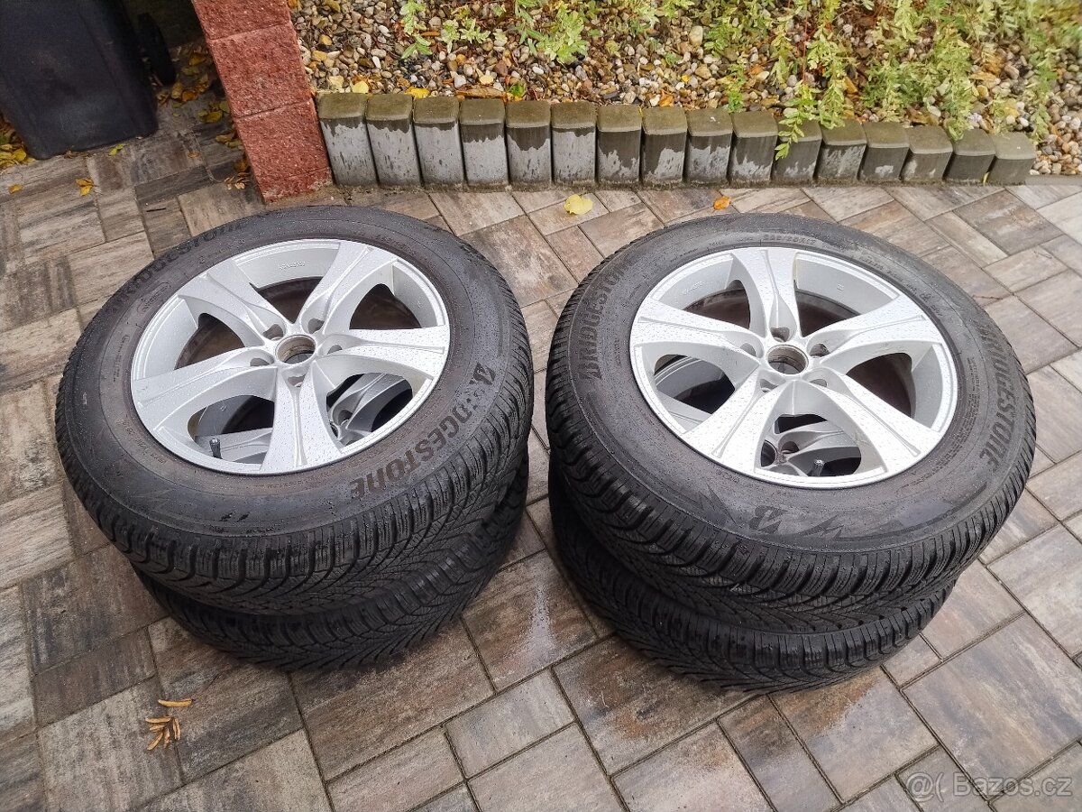Mazda CX-5 zimní kola BRIDGESTONE 225/65R17