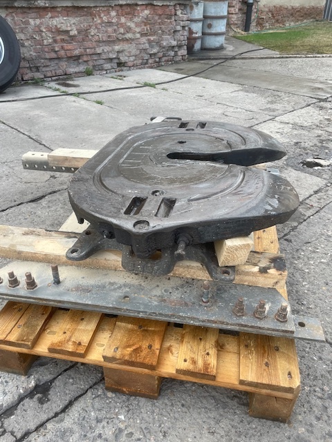 Prodám točnu na tahač Volvo