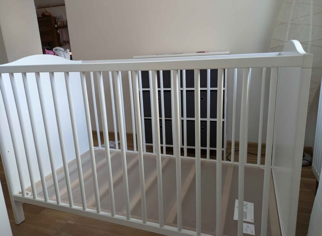 Dětská postýlka Ikea a matrací