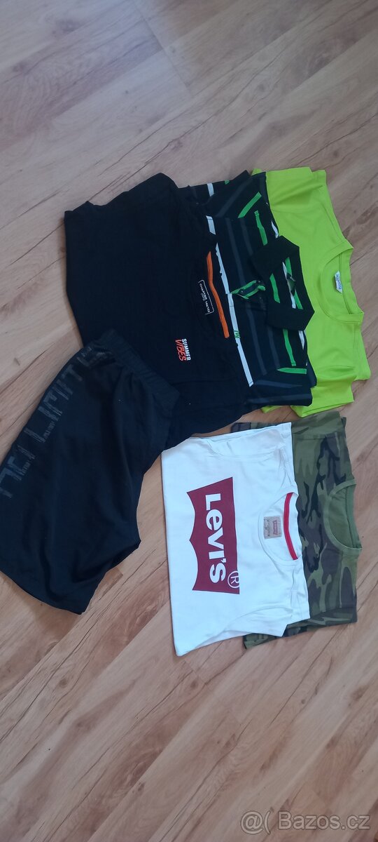 Sada letního oblečení vel. 152-158