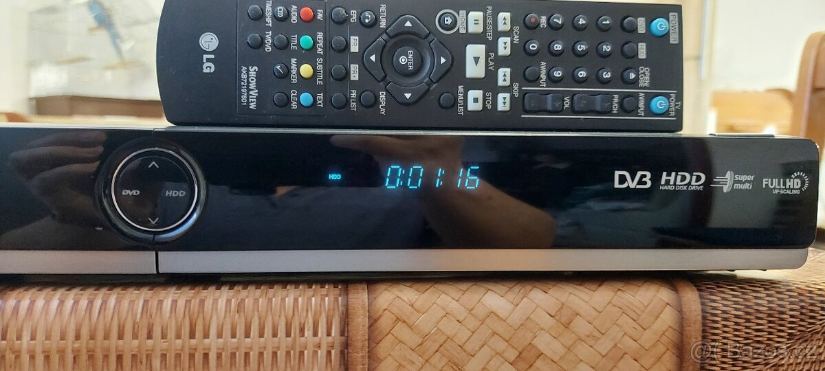 DVD REKORDÉR LG RHT499H