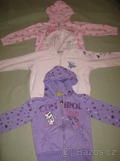 Legíny a mikiny vel.104