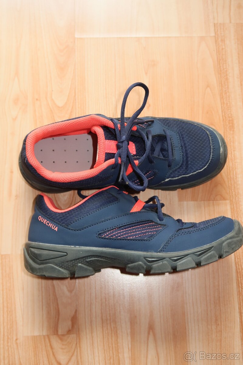 Turistické tenisky_vel.37