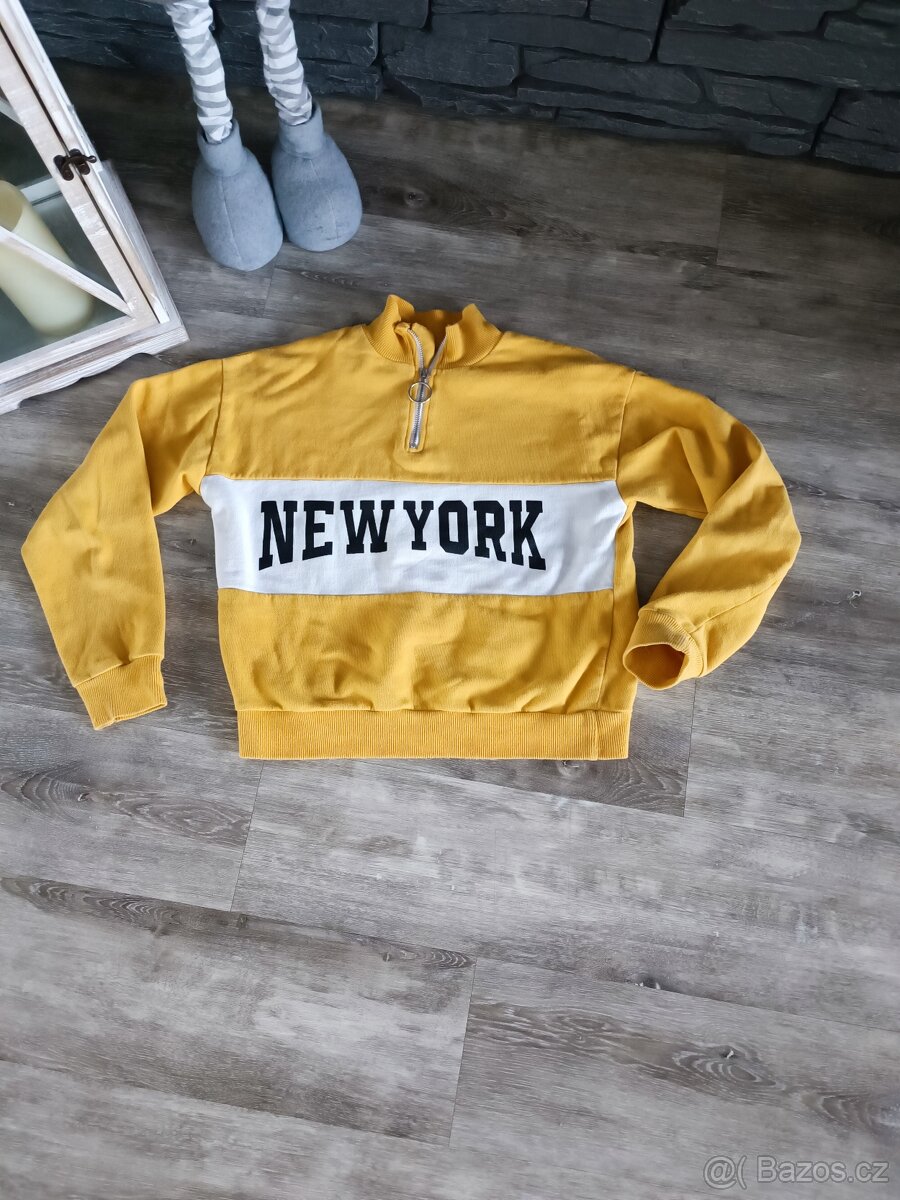 Dívčí mikina vel. 134