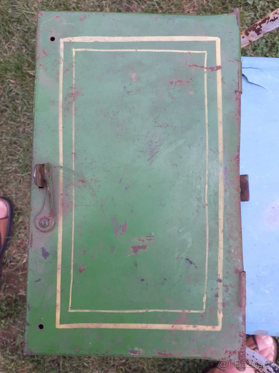 Skříňka na nářadí