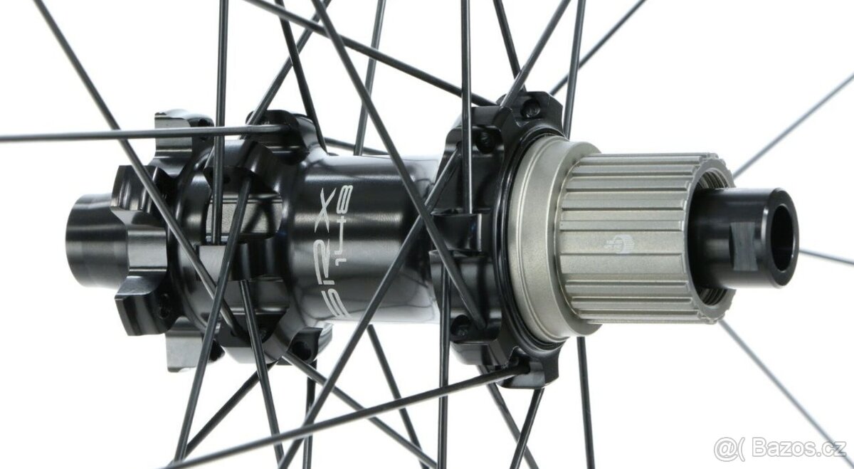 Zapletena kola Sunringle Düroc 35 expert 29