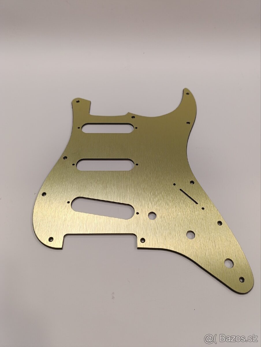 Pickguard pro STRATOCASTER broušený hliník