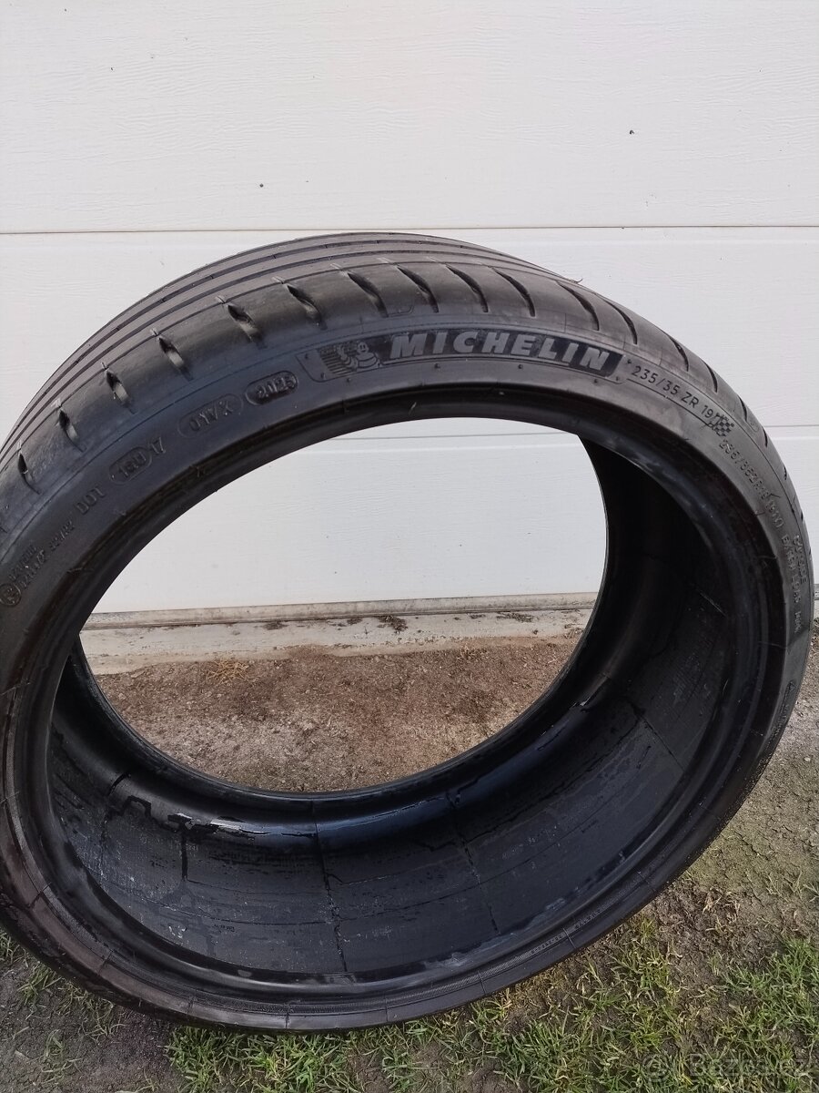 Michelin pilot sport 4s 235/35/r19