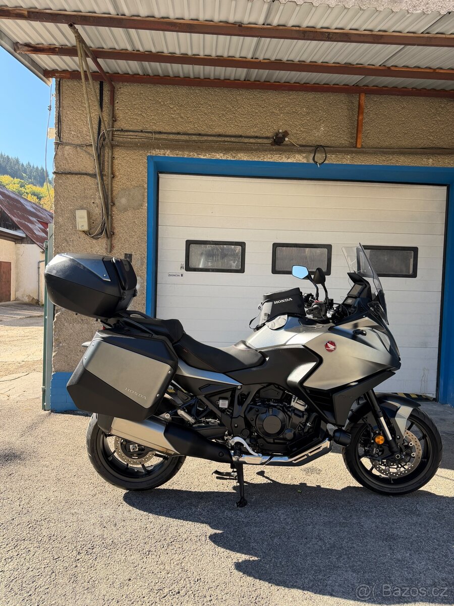 Honda NT 1100