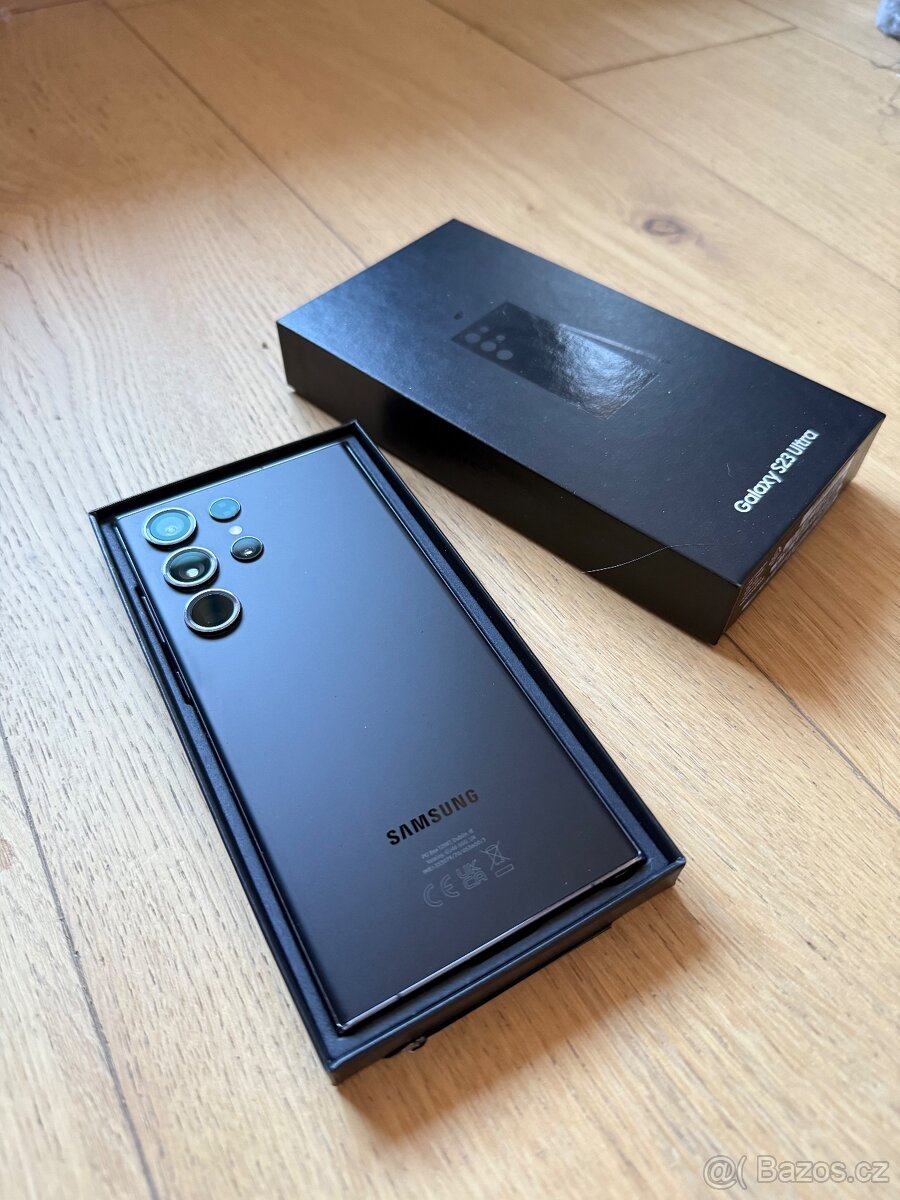 Samsung Galaxy S23 Ultra 256GB černý