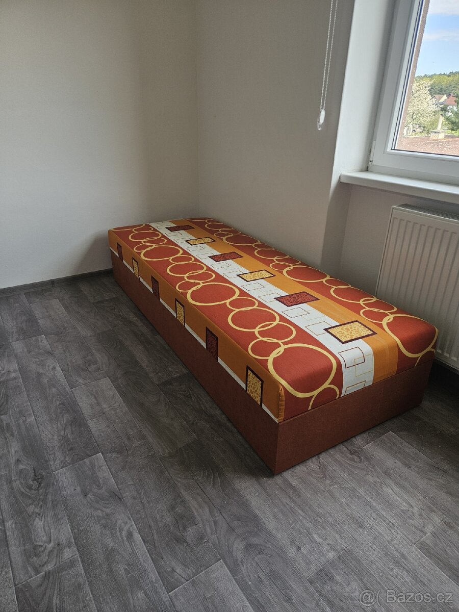 Prodám postel