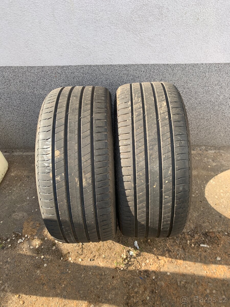 Michelin 275/45 r21