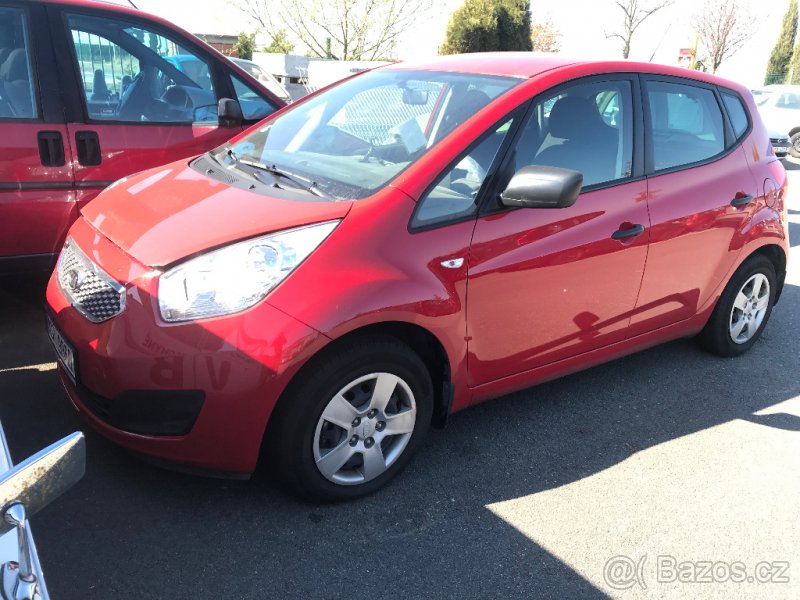 Kia Venga 2011 1,4i 66kW G4FA - díly z krásneho vozu